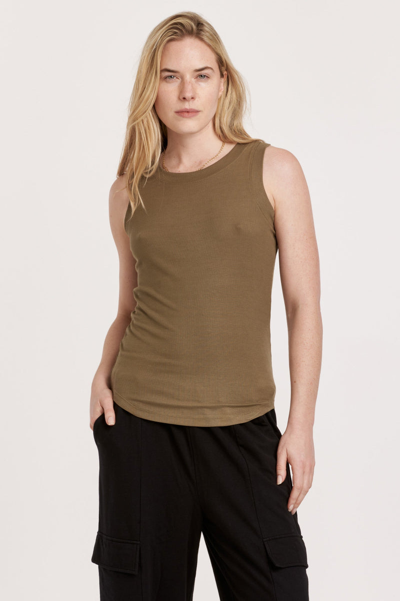 cleo-ribbed-tank-vineyard