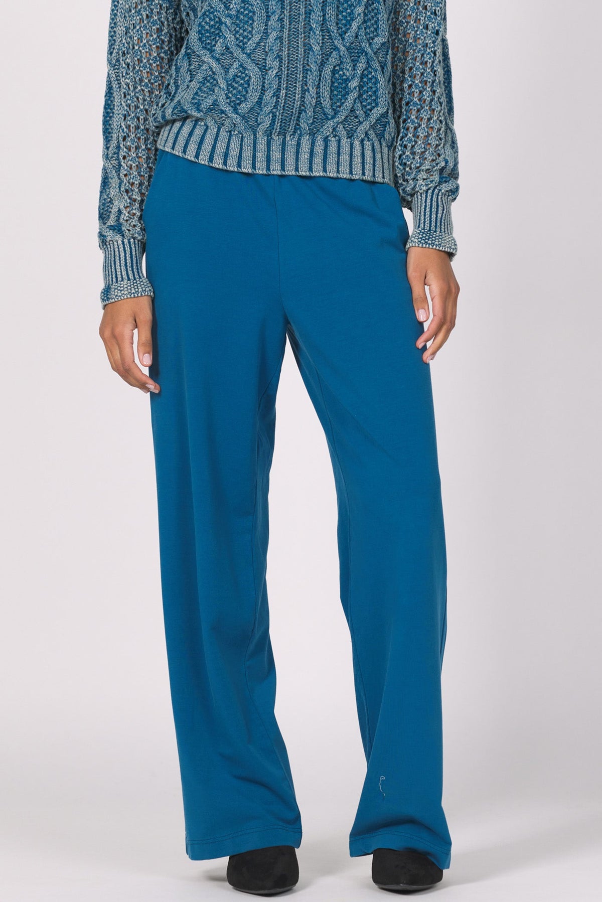 misty-mauve-VCBM8169F4MMV-5