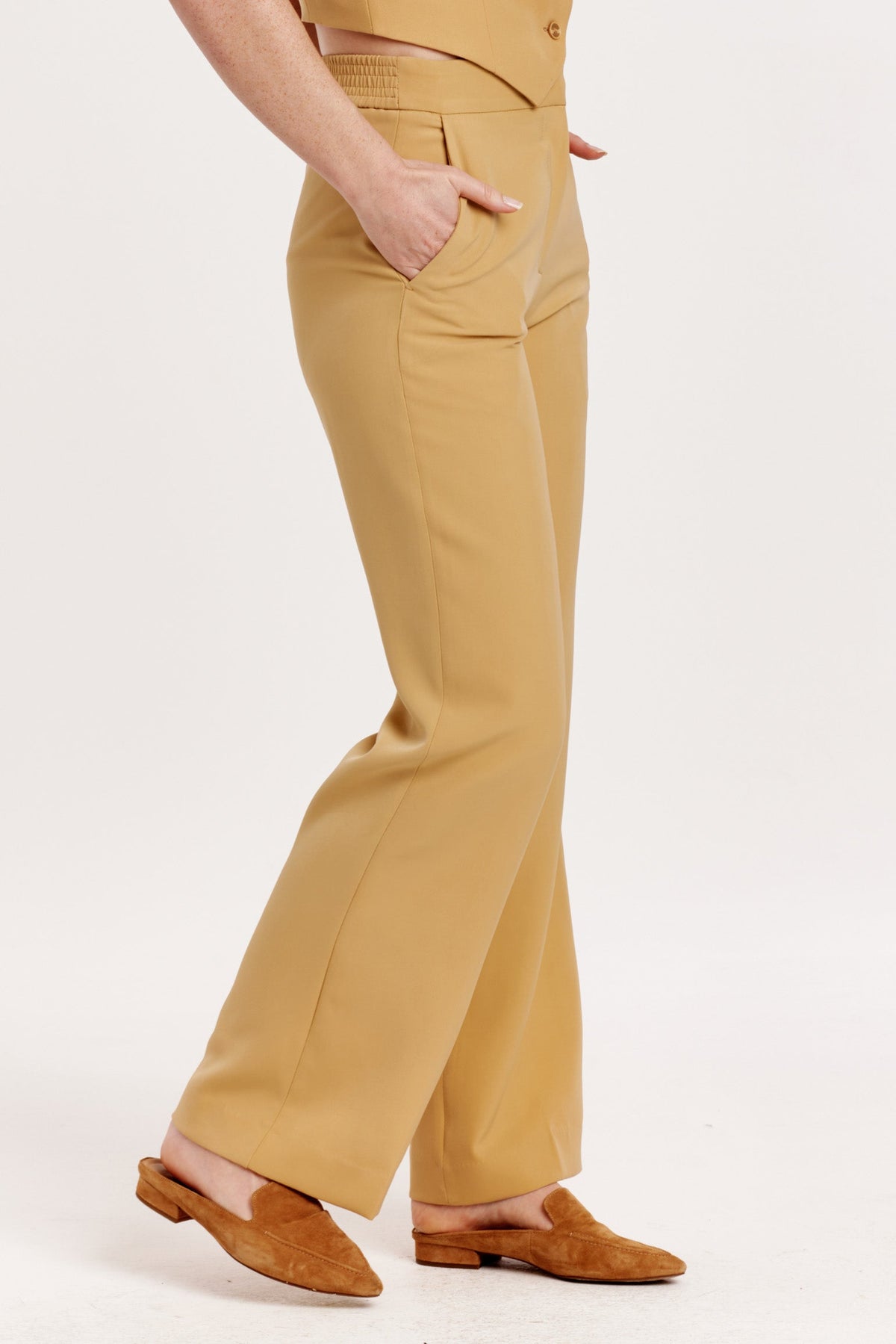 azula-elastic-waist-trouser-buckwheat