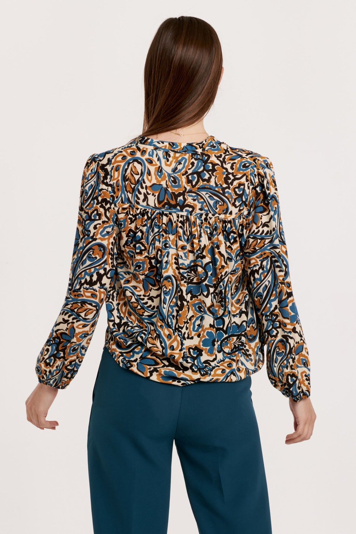 yelena-3/4-sleeve-top-autumnal-paisley