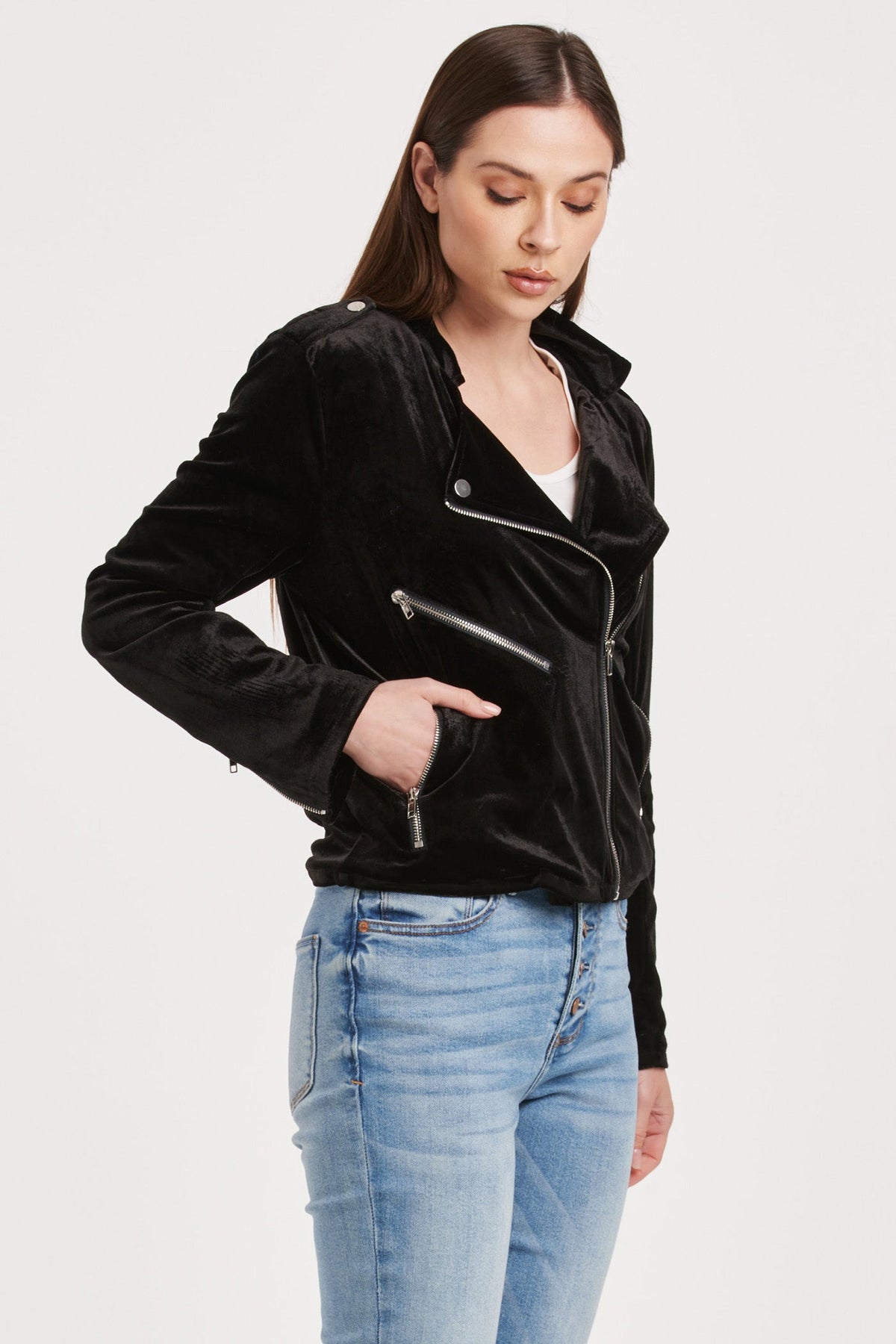 tahani-long-sleeve-with-zipper-pockets-moto-jacket-black-velvet