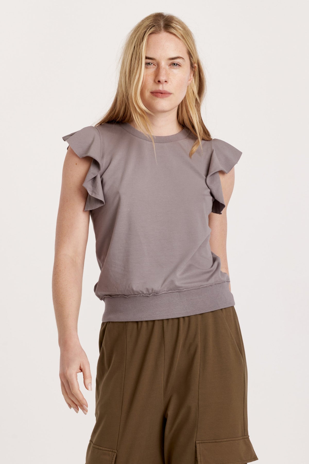 layla-sleeveless-sweatshirt-iron-terry