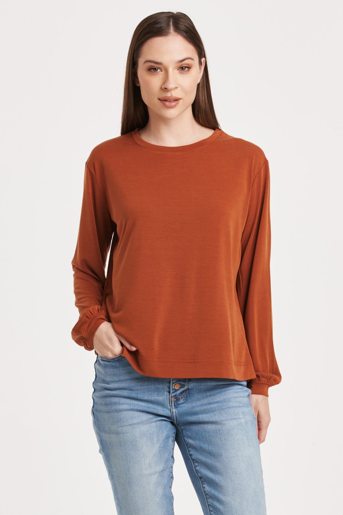 matilda-shirred-long-sleeve-top-roasted-pecan