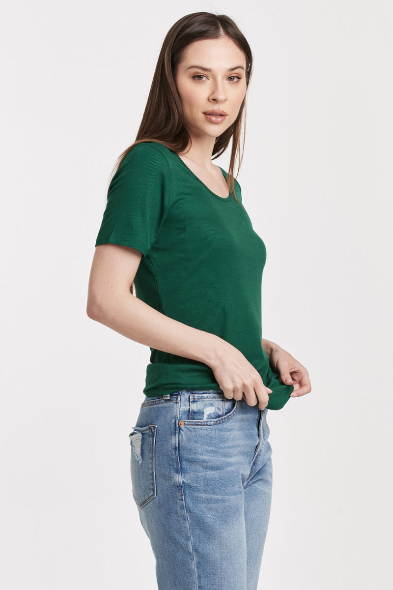 aimee-ribbed-short-sleeve-top-clover