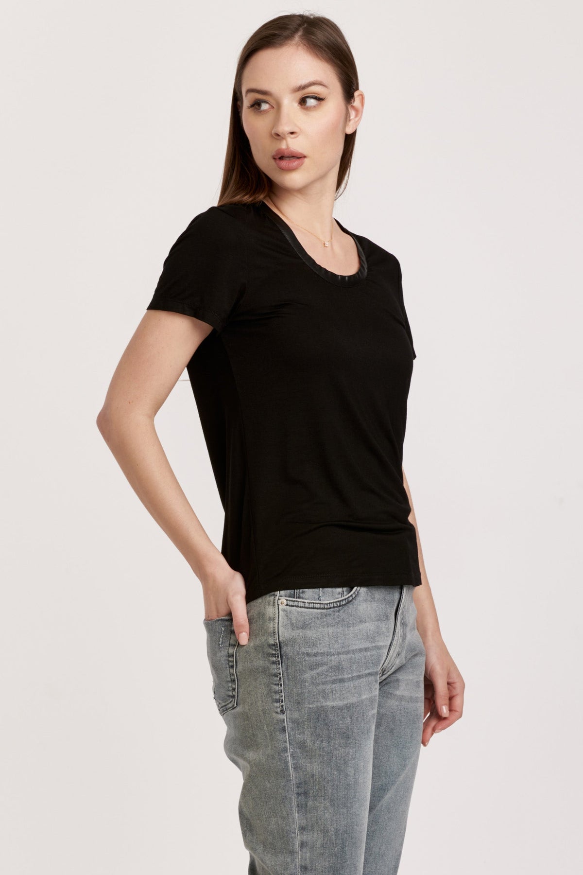 miranda-scoop-neck-top-w/pleather-band-black