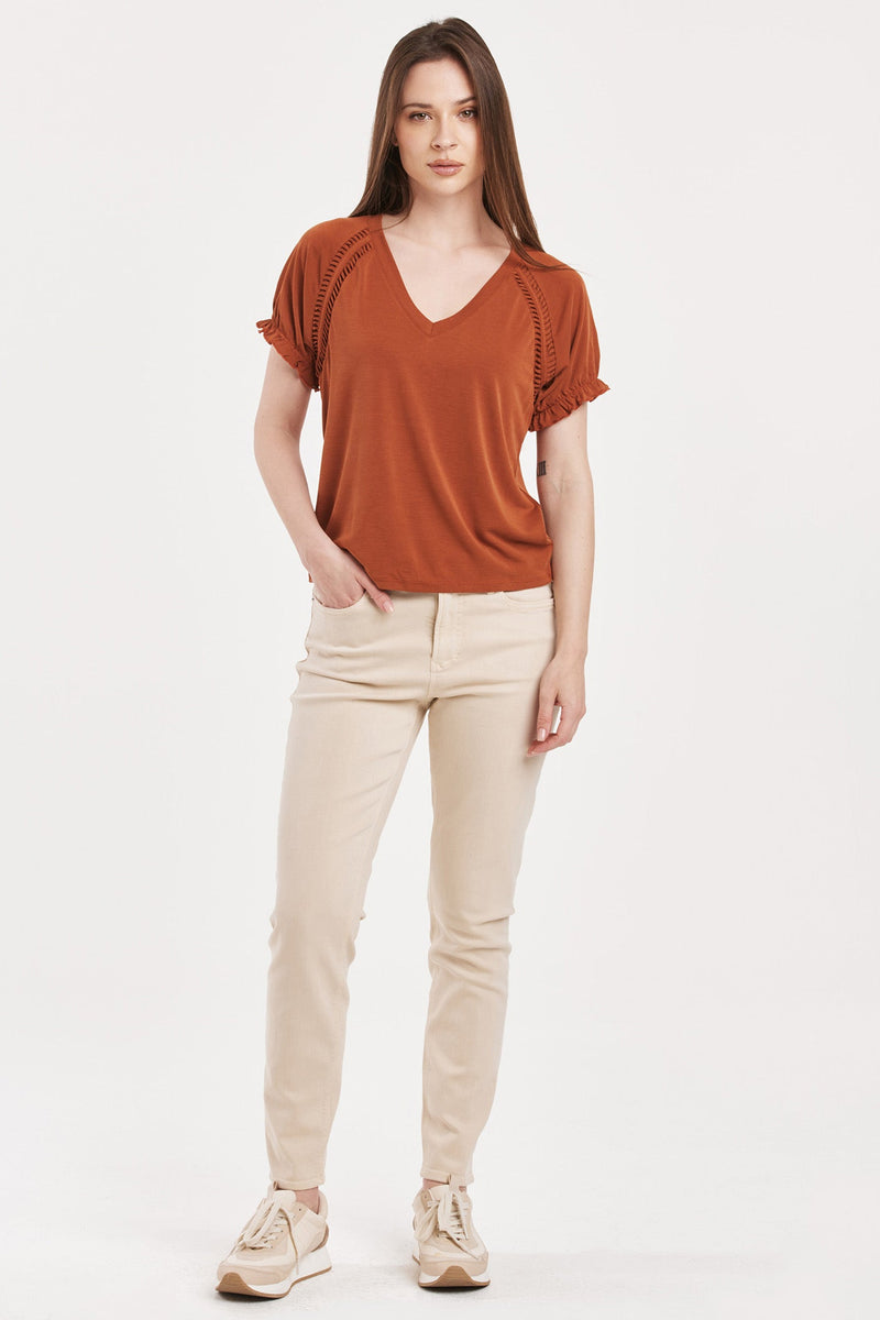 janara-v-neck-ruffle-sleeve-top-roasted-pecan