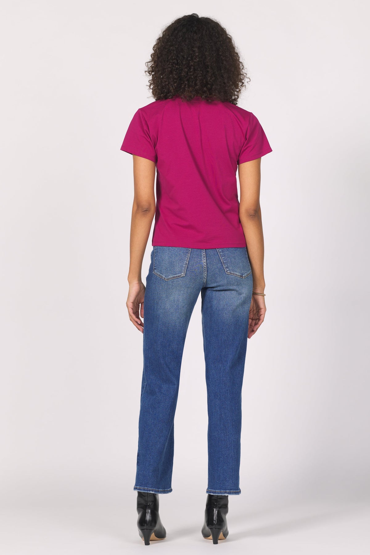 radiant-orchid-VCKN1762ROR-4