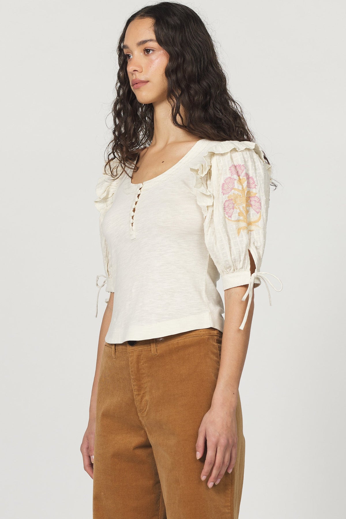 vintage-cream-VCKN1794VIC-3