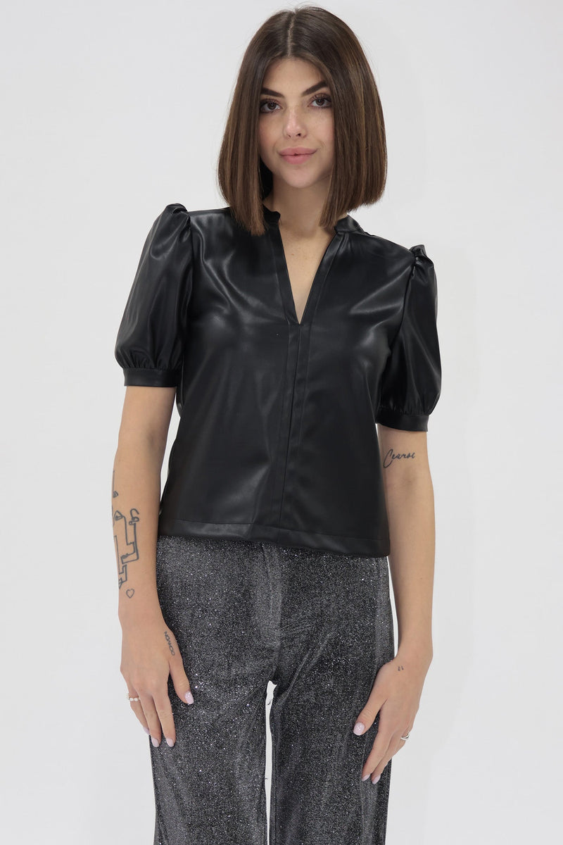 kalia-top-vegan-leather-2025