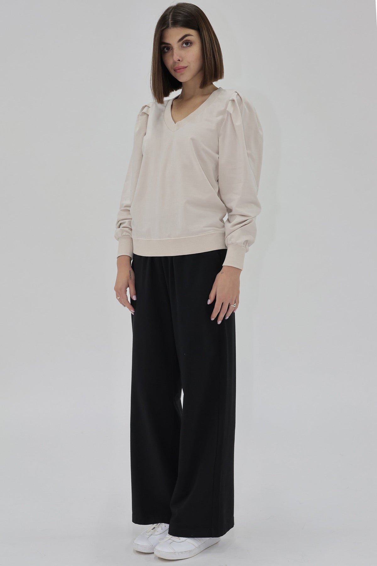 sammi-sweatshirt-2025