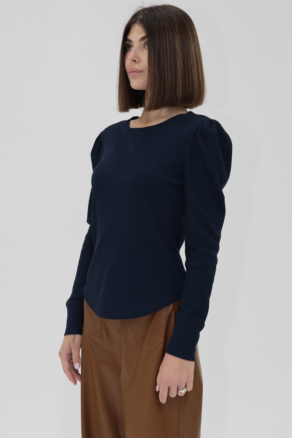 dara-top-thermal-2025