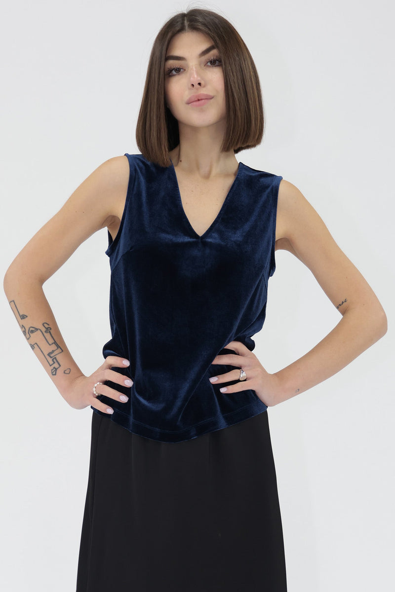 jenni-tank-velvet-2025