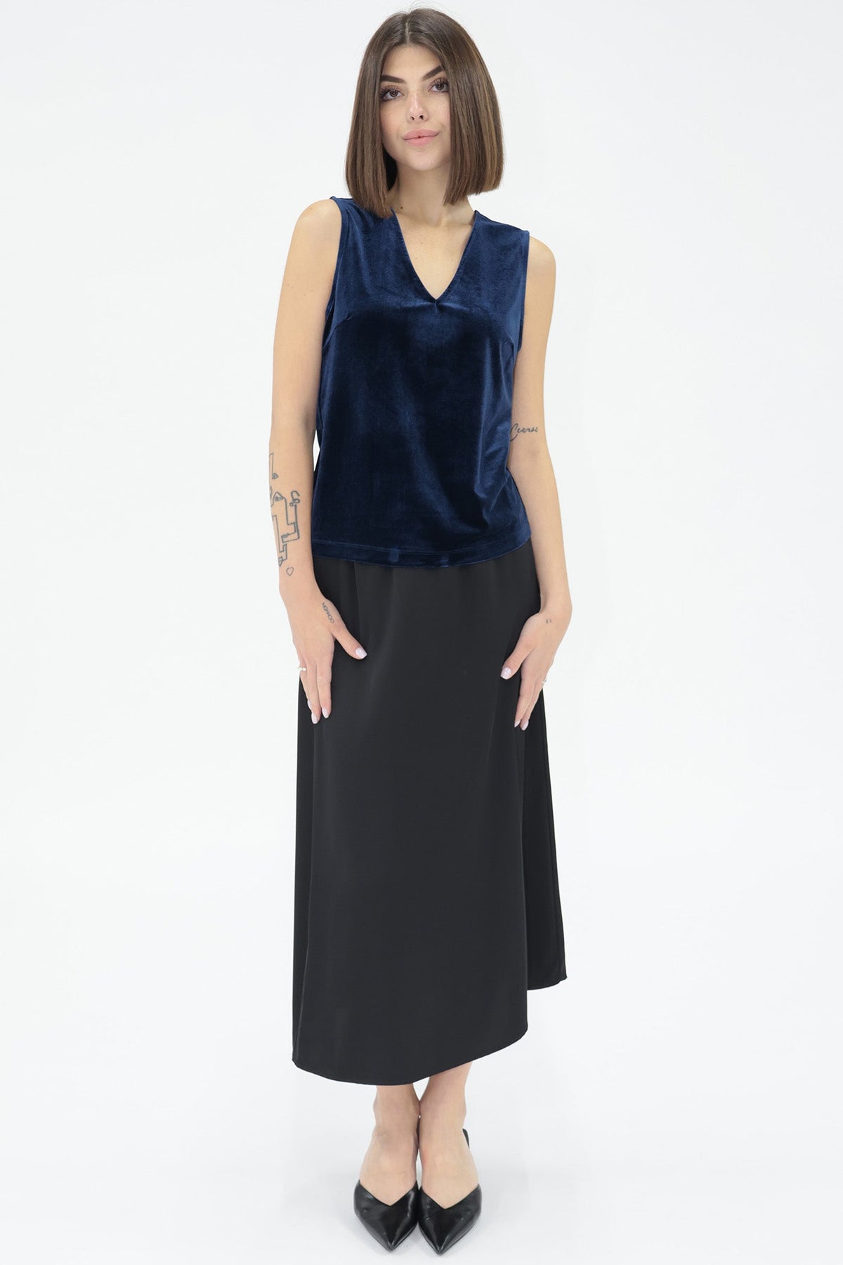 liya-skirt-2025-satin