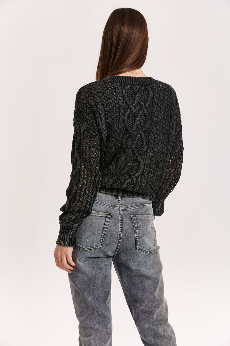 claudia-vintage-washed-sweater-black-acid-wash