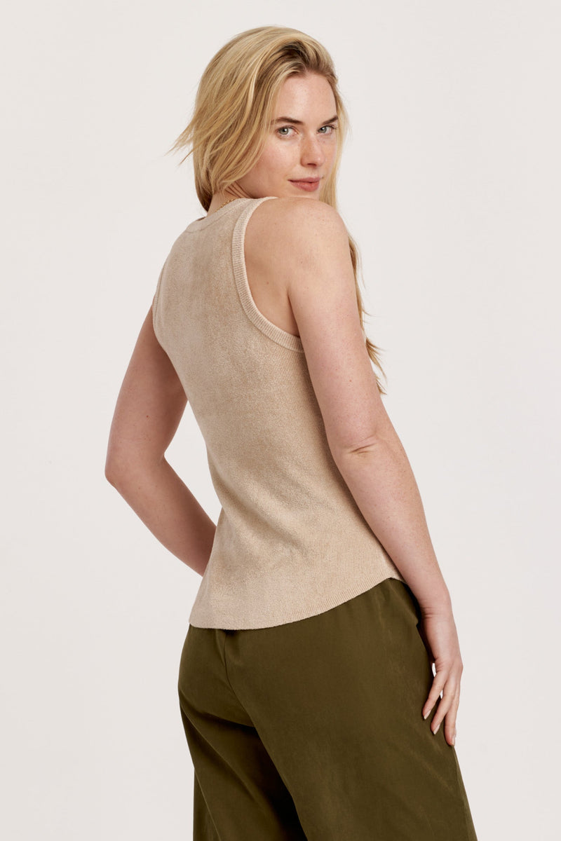 cora-tank-top-with-curved-hem-oyster-chenille