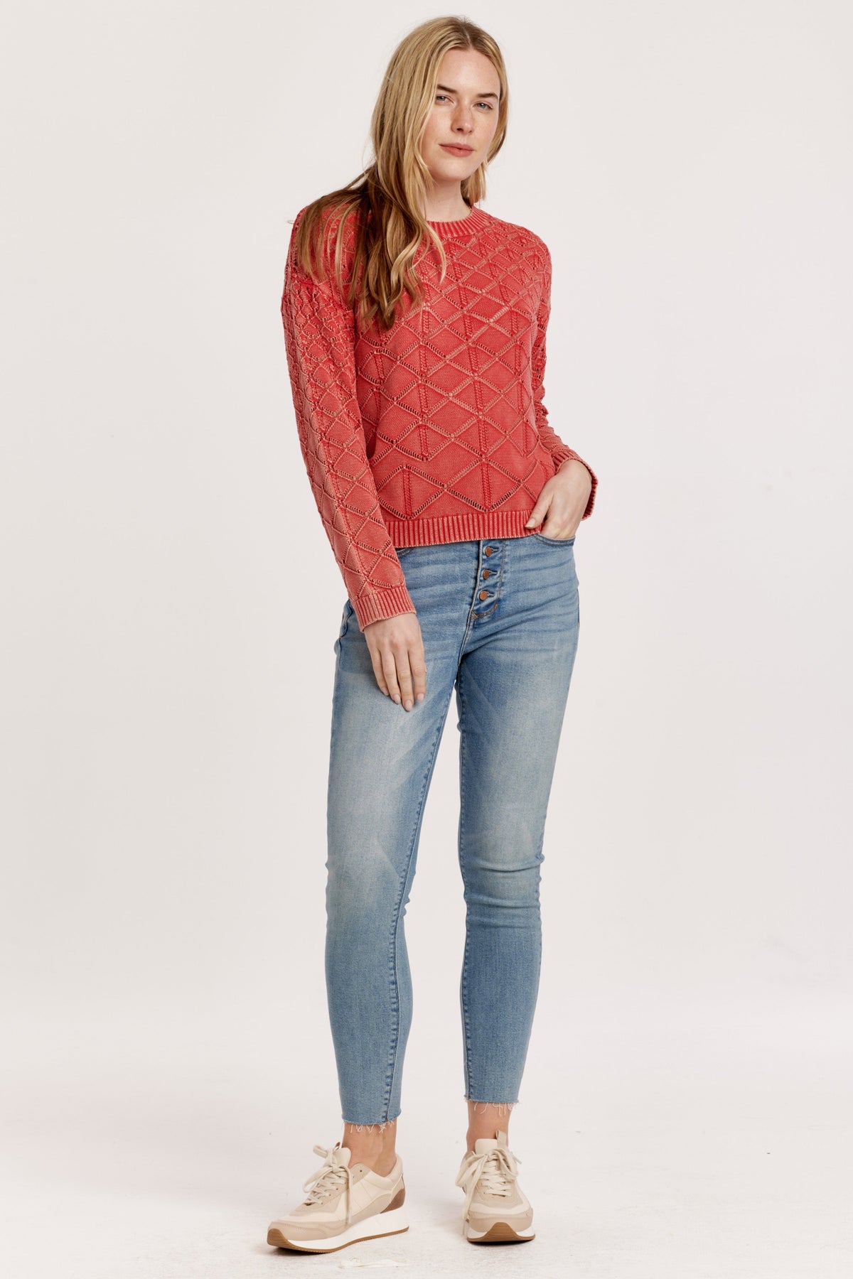 colette-vintage-washed-sweater-ruby-pink-acid-wash