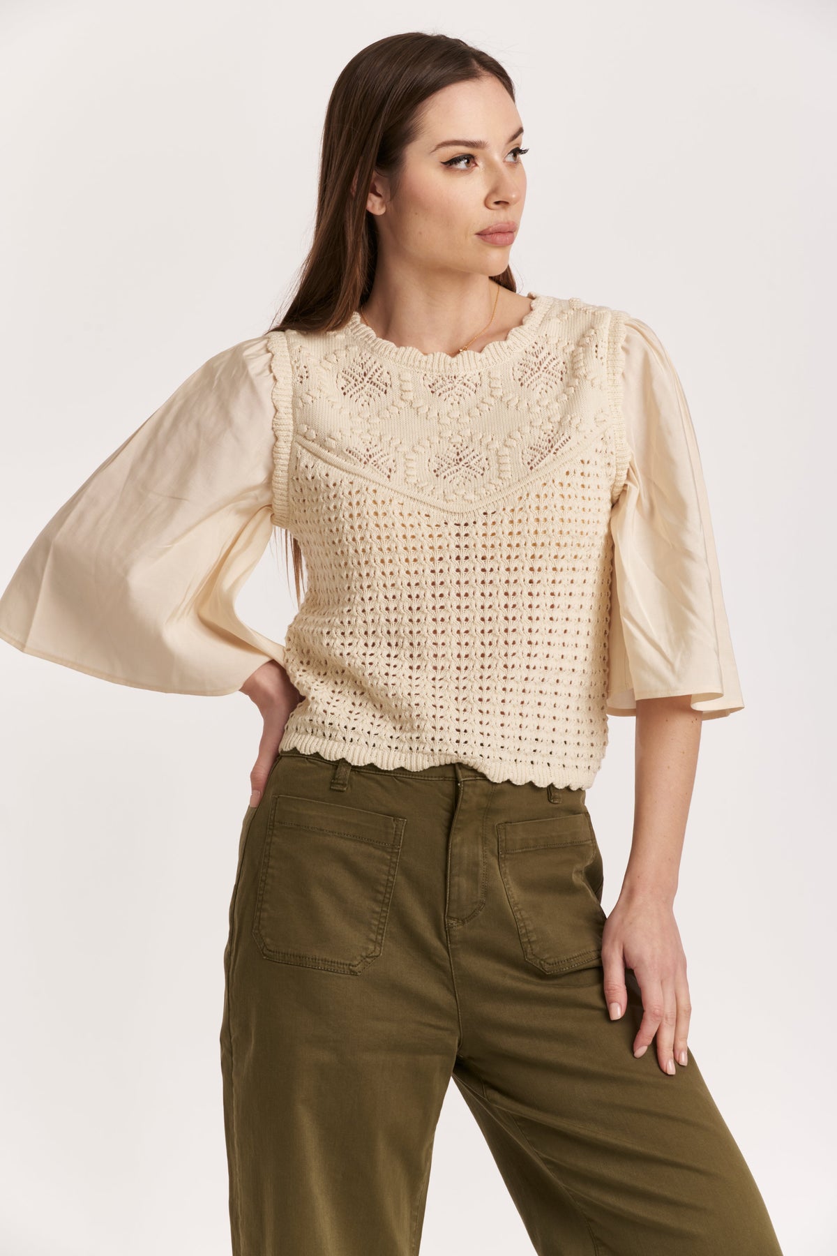 kamala-wing-sleeve-sweater-vintage-cream