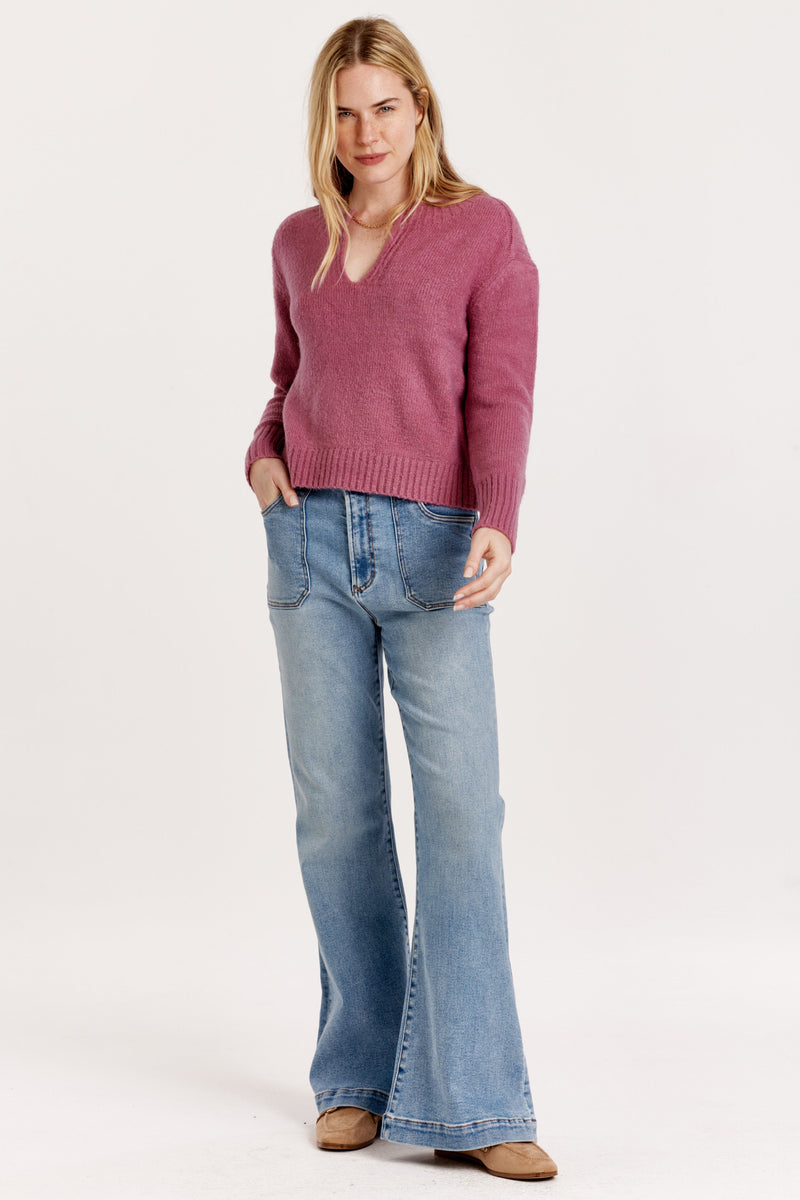 coraline-notched-round-neck-sweater-woodrose