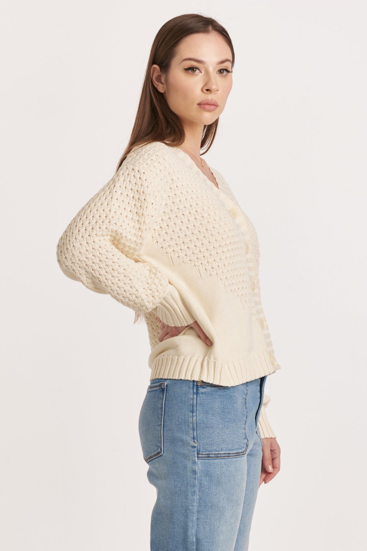 arlen-puff-sleeve-v-neck-cardigan-vintage-cream