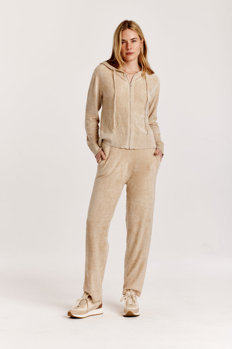 carson-elastic-waist-pant-oyster-chenille