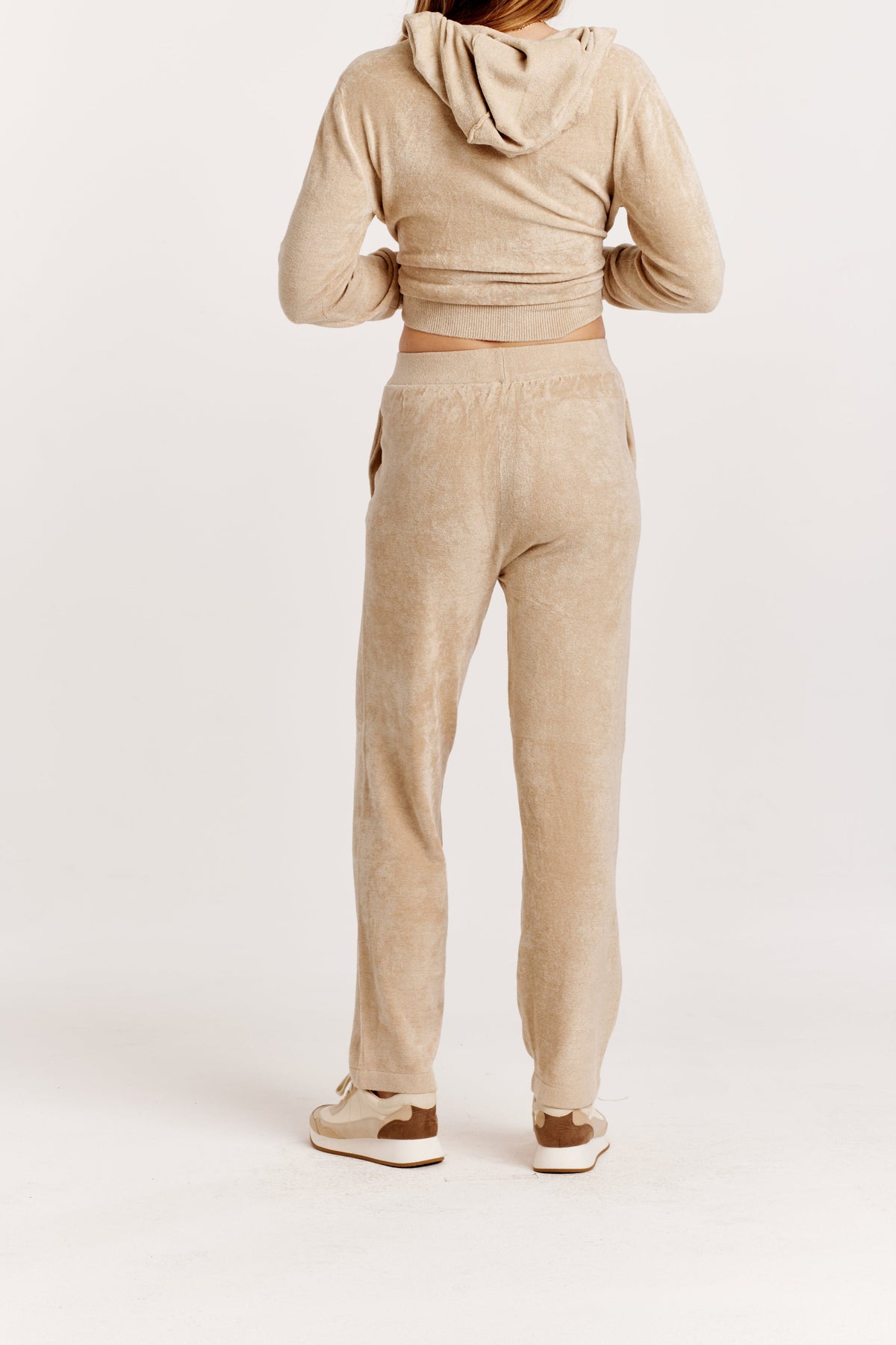 carson-elastic-waist-pant-oyster-chenille