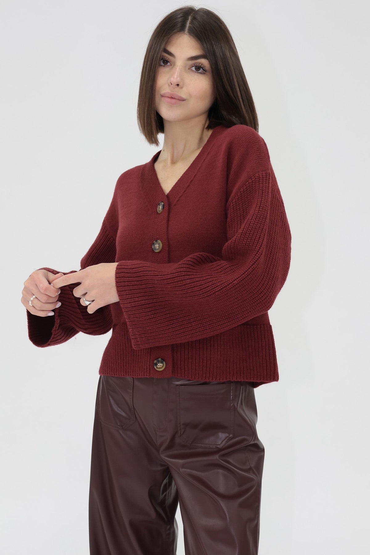 samira-cardigan-sweater-2025