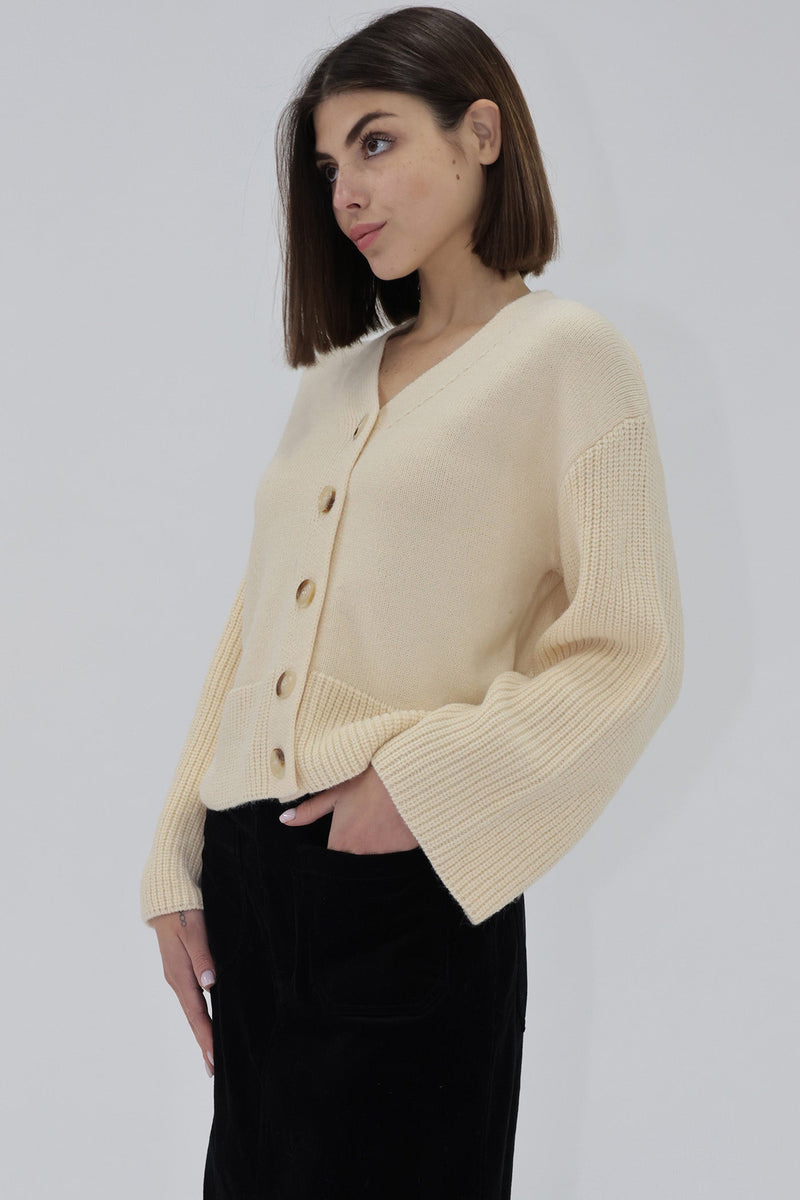 samira-cardigan-sweater-2025