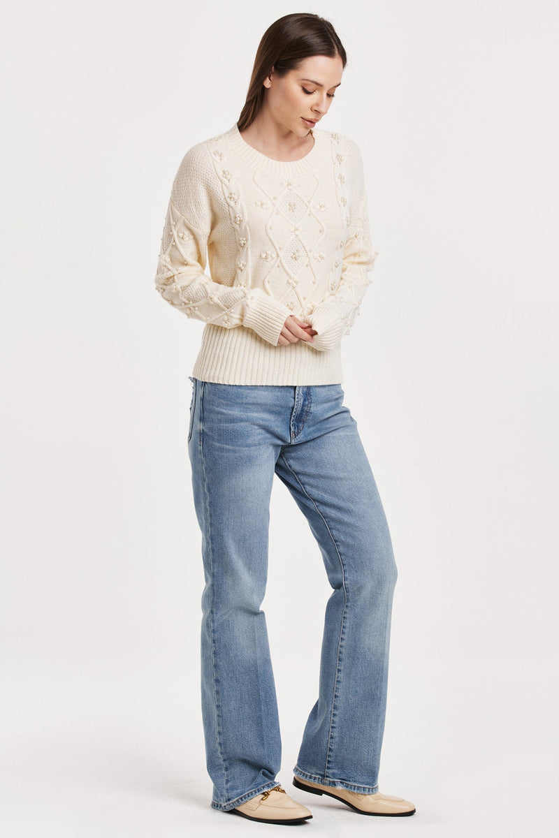 dania-cable-knit-sweater-with-raglan-sleeves-and-pearl-detail-vintage-cream