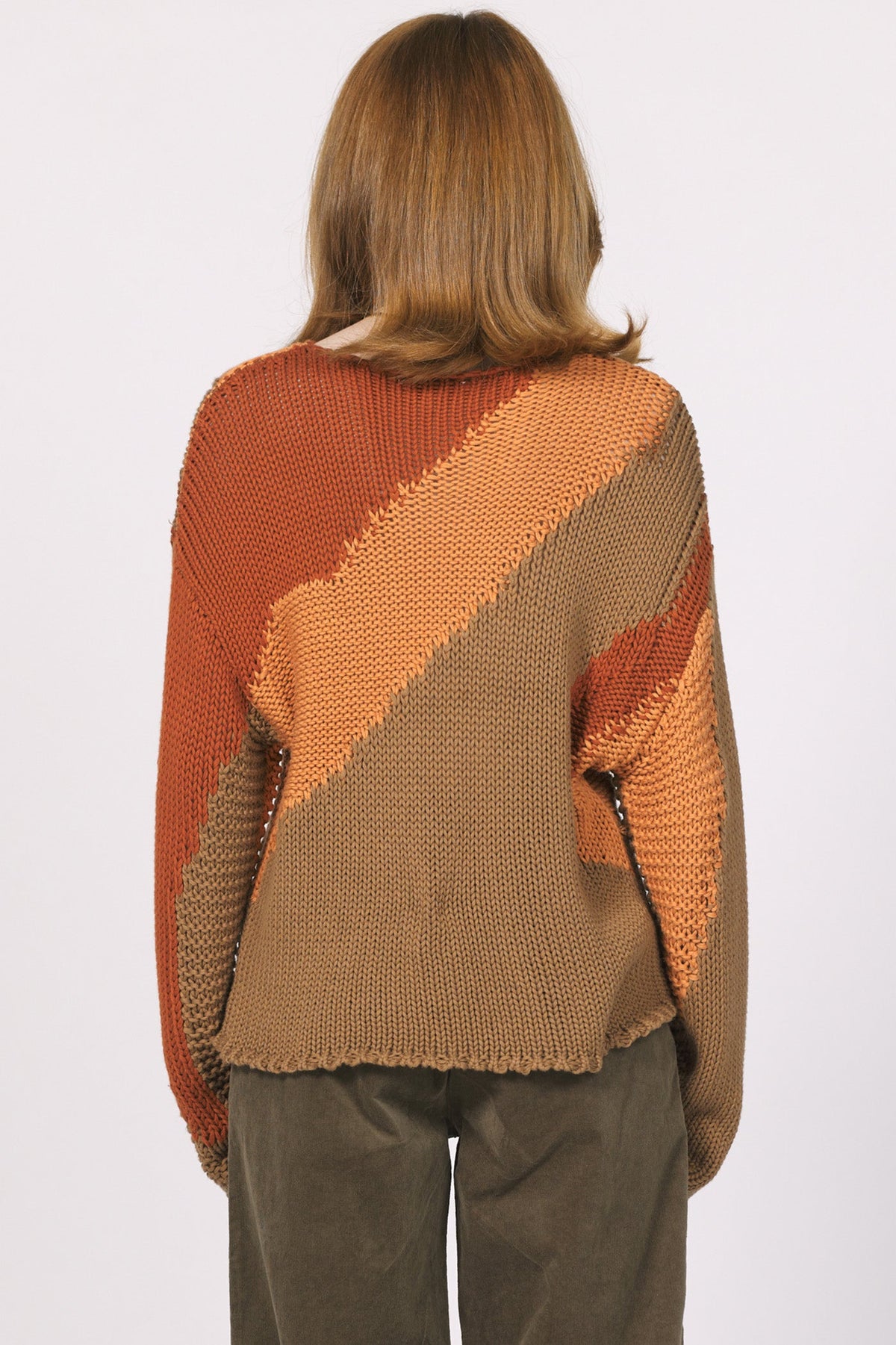 azaria-sweater-rustling-leaves