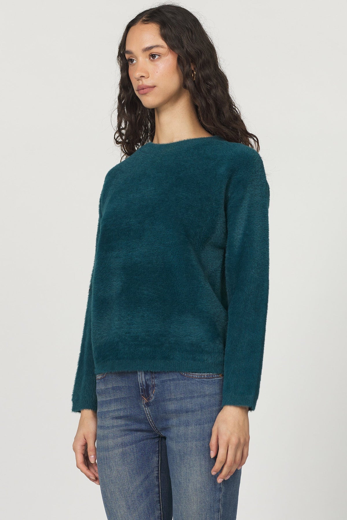 marlina-sweater-2025