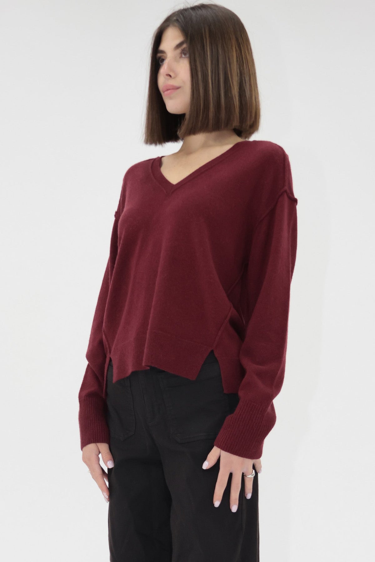 makenzi-sweater-2025