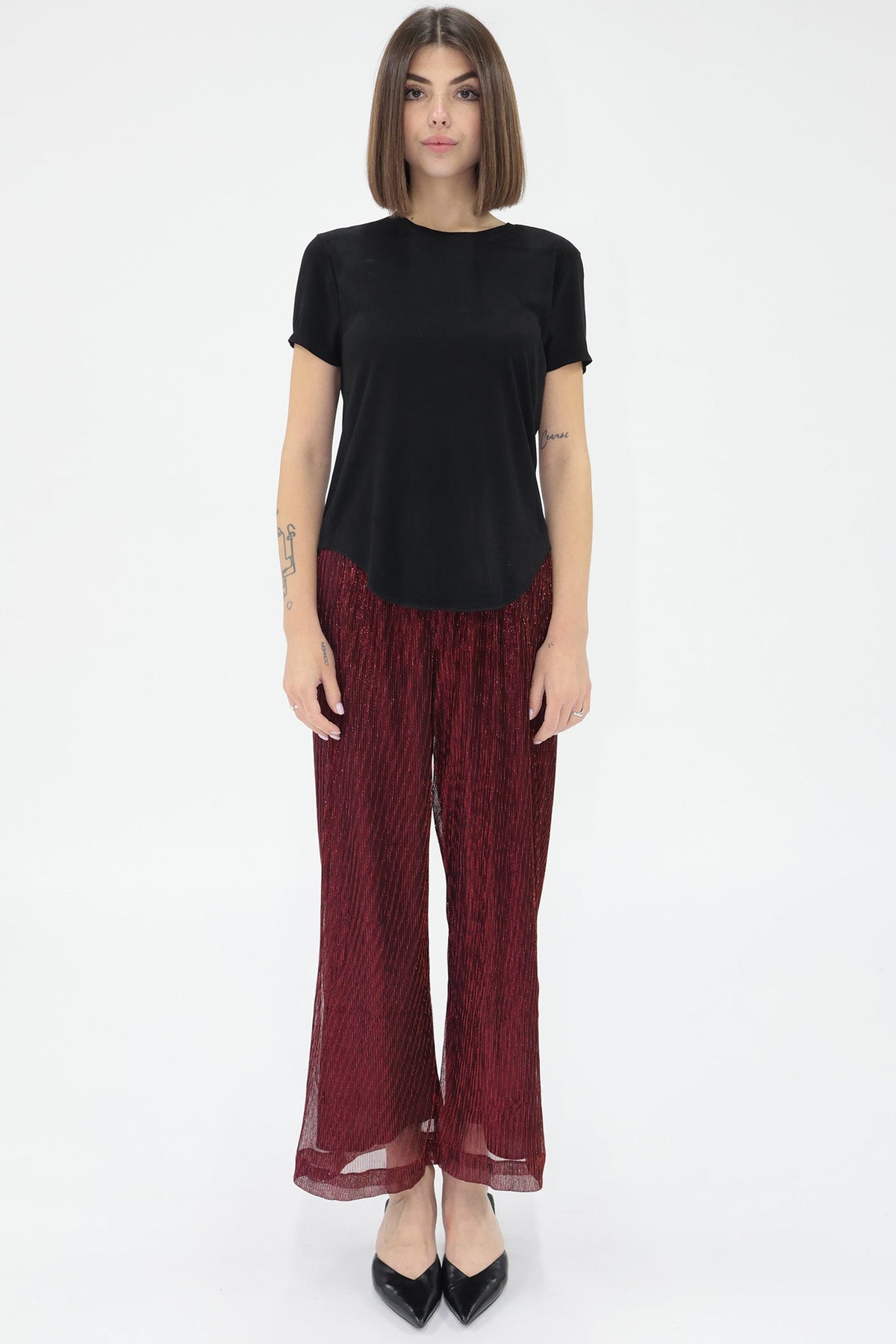 elaina-top-2025-suede