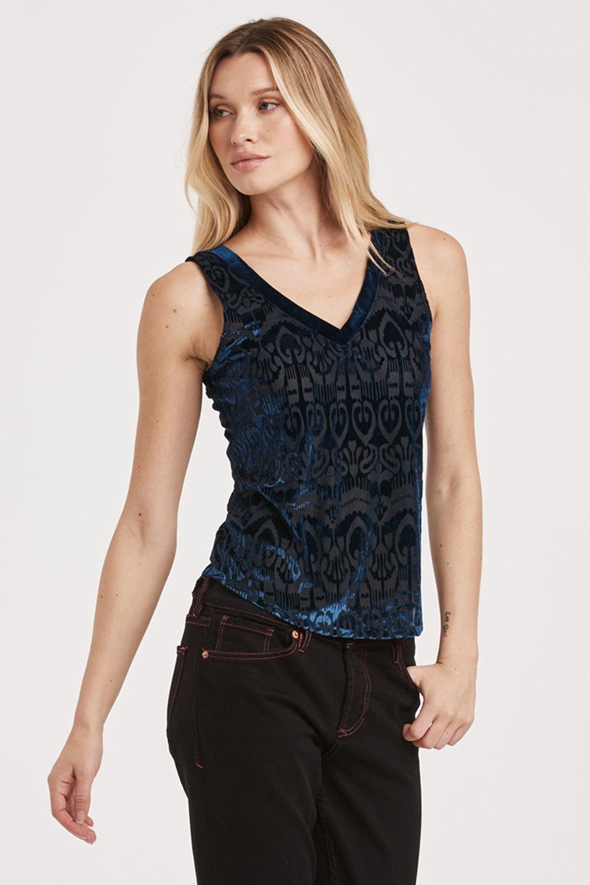 acacia-v-neck-layering-tank-sapphire-symphony