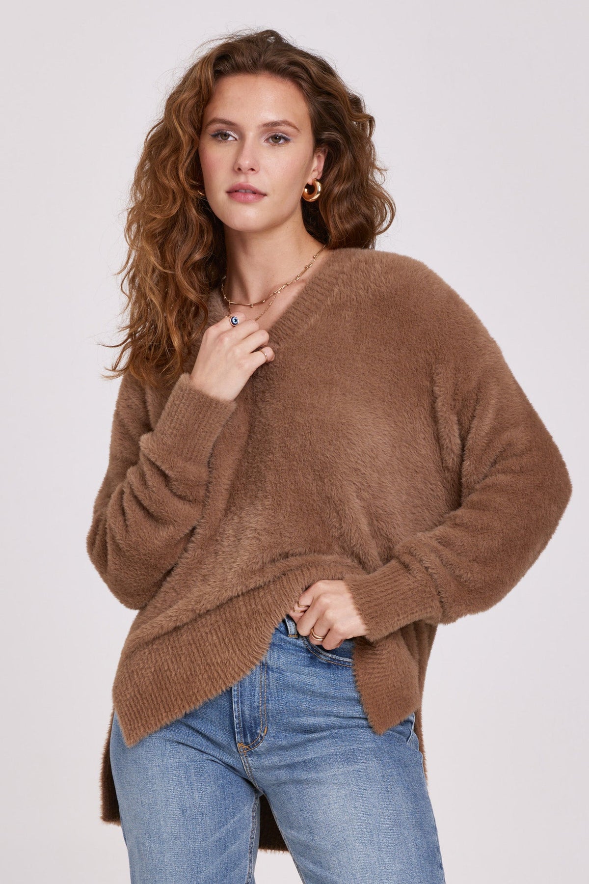 margarita-vneck-long-sleeve-sweater-walnut