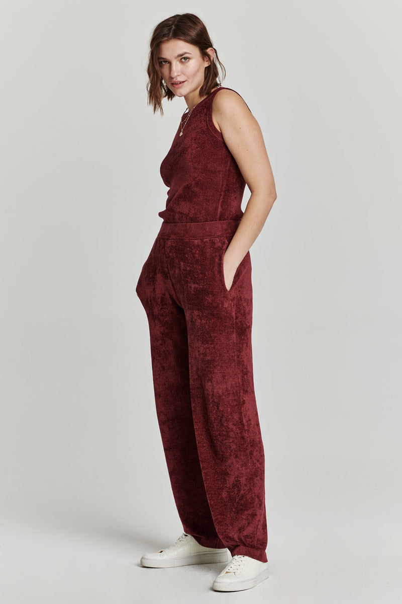 carson-tapered-leg-pant-vino-chenille