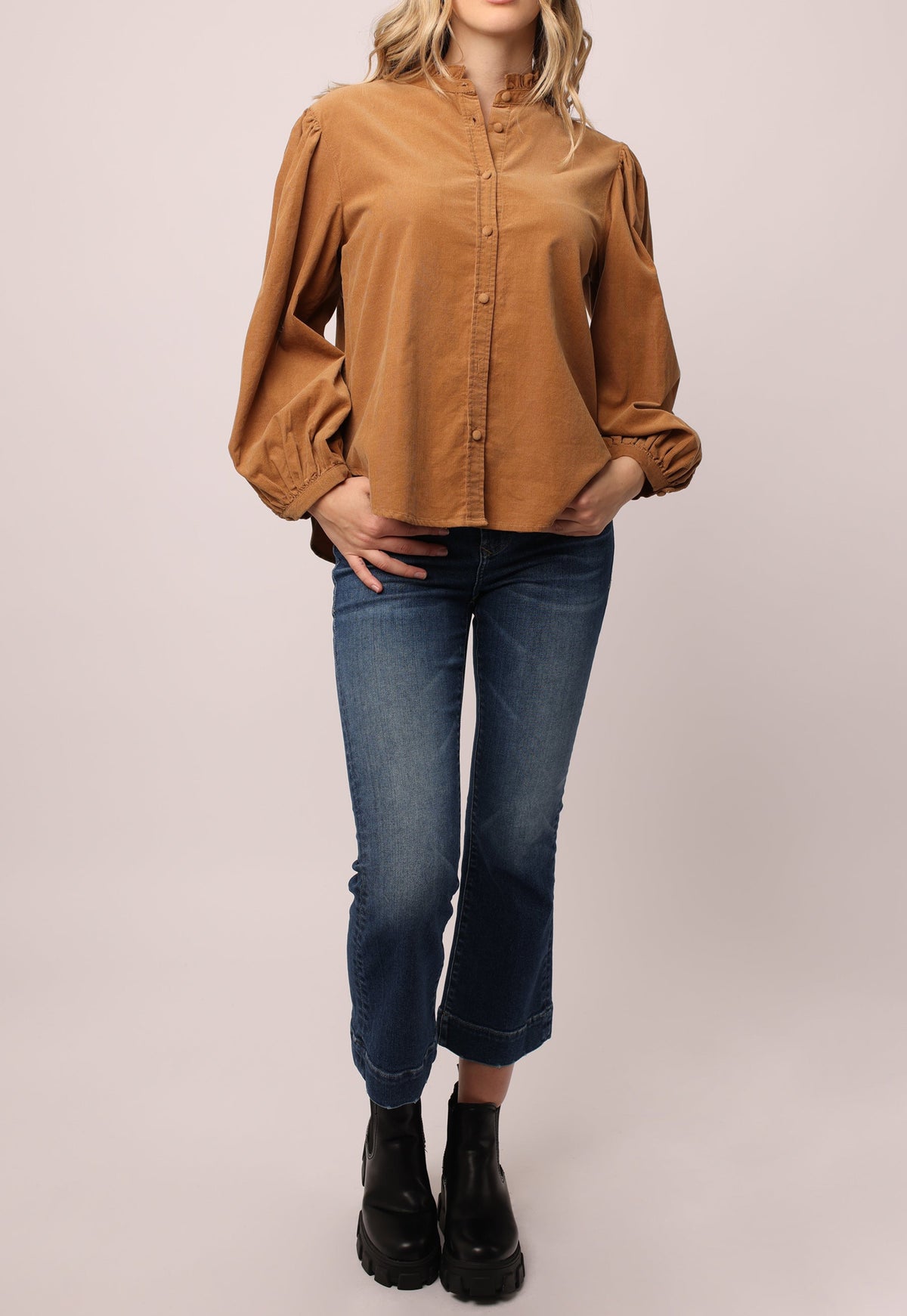 charlote-button-down-top-mocha